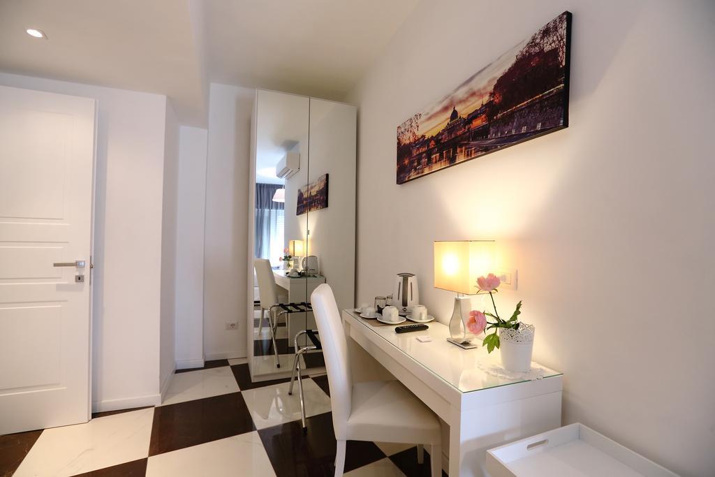 فندق Saint Peter'S Luxury Domus روما المظهر الخارجي الصورة